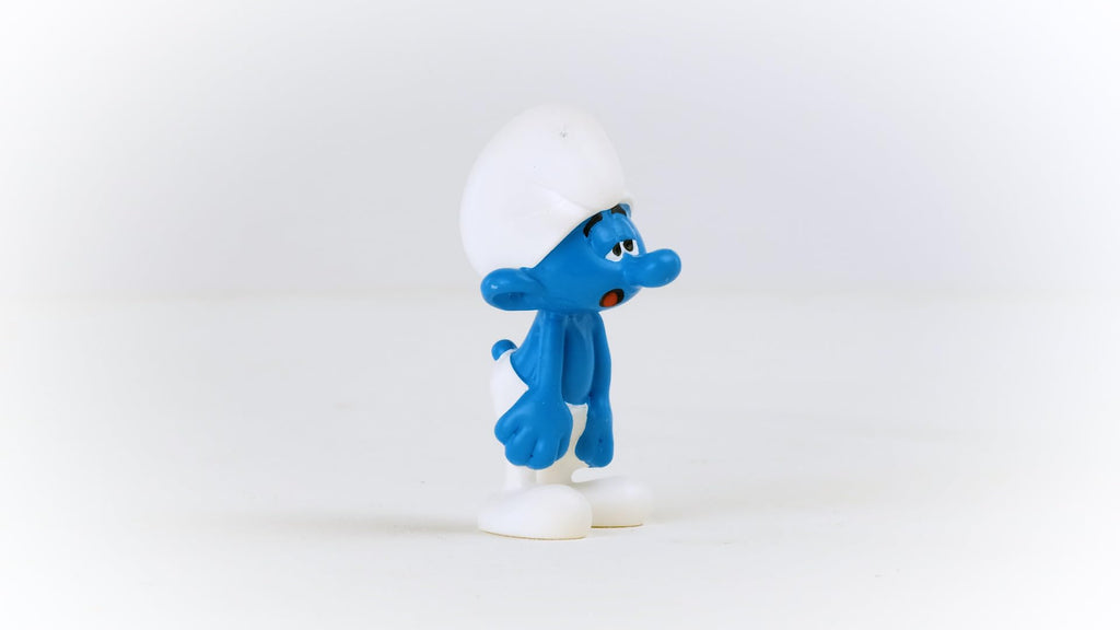 Schleich Smurfs Dimwitty Smurf Figure - Retro Collectible Toy Figurine