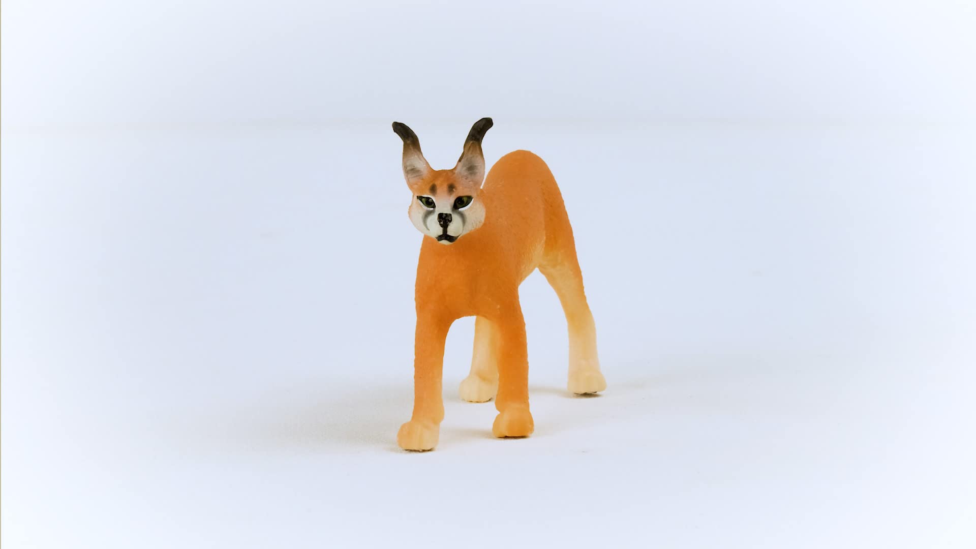 Schleich Wild Life Realistic Female Caracal Toy Figurine - Detailed 3+ Animal Figure