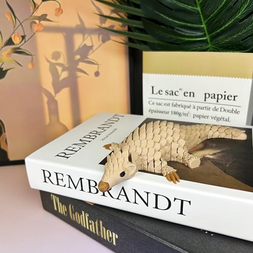 SIPWATE 3D Printed Articulated Pangolin Toy – 7.6-Inch Flexible Animal Statue with Movable Joints for Fidgeting and Desk Decor