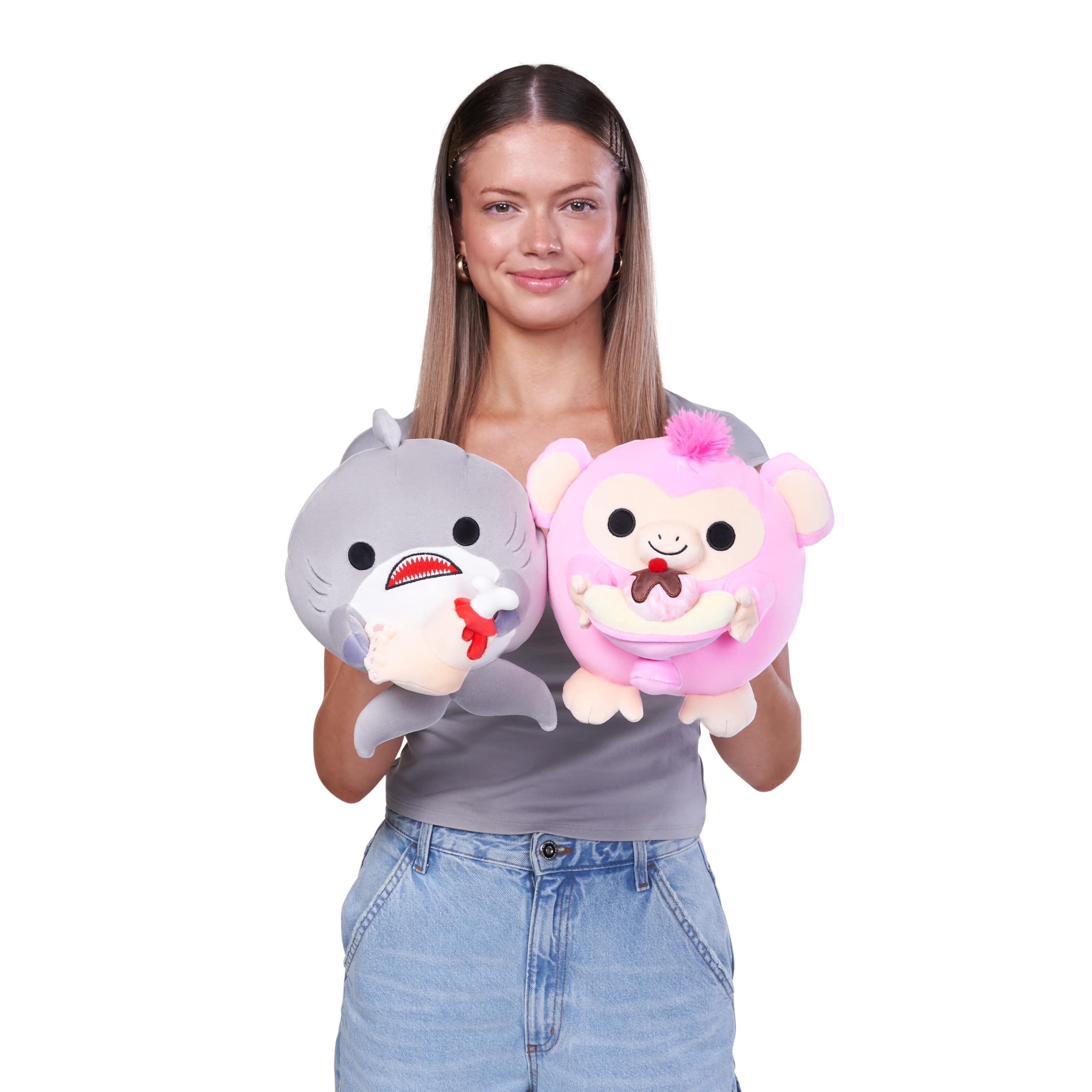Snackles Daniel Plush (8-inch) – Series 1 Collectible by ZURU with Snack Treasure