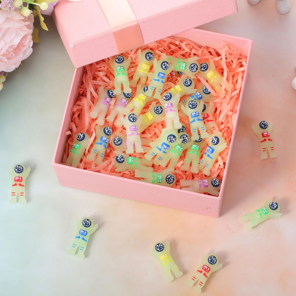 Sonwyoung 25-Pack Mini Glow-in-the-Dark Astronaut Figurines - 5 Colors, Tiny Spaceman Toys for Parties, Prizes, and Easter Egg Stuffers