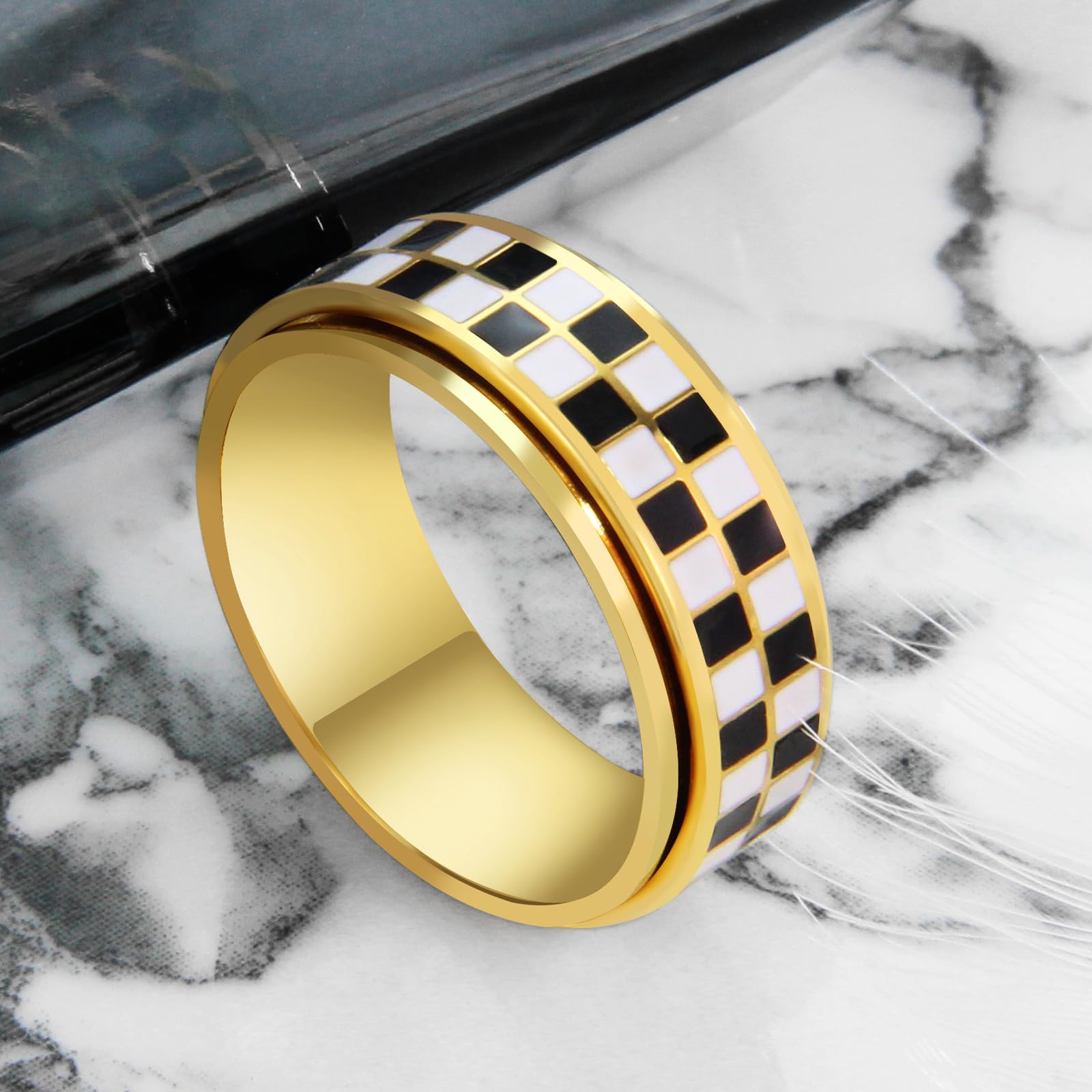 SYDNFZY Checkered Fidget Ring – 8mm 18K Gold Plated Stainless Steel Anxiety Spinner Jewelry for Adults