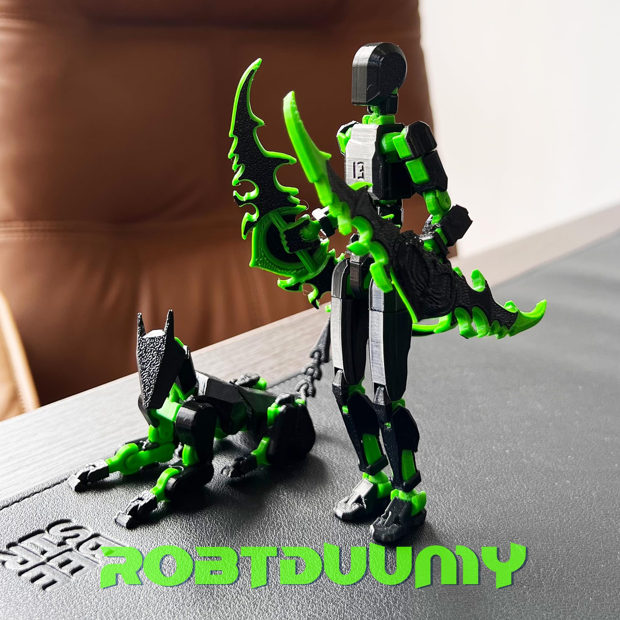T13 3D Action Figure Set – Dummy Robot Titan 13 with Full Articulation, Pre-Assembled (Black/Green)