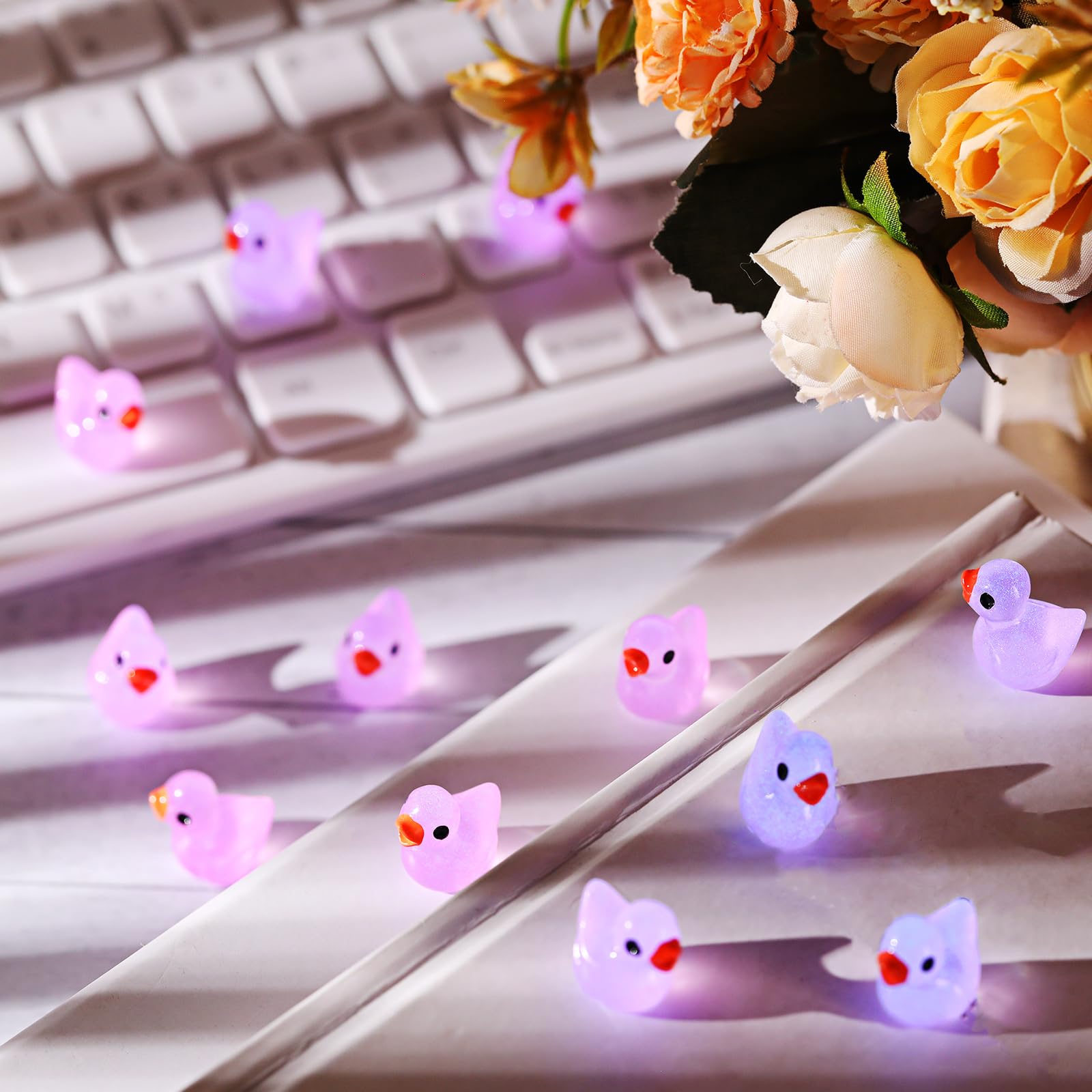Tarpop 150-Pack Pink Mini Luminous Resin Ducks – Glow-in-the-Dark Garden & DIY Decor