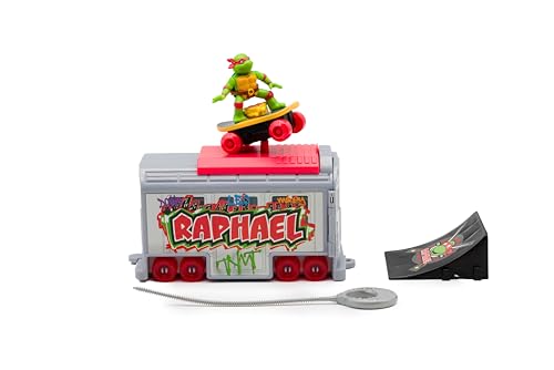 Teenage Mutant Ninja Turtles Raphael Switch Kick Subway Launcher – Launch Skaters with Custom Subway Car, Ages 3+