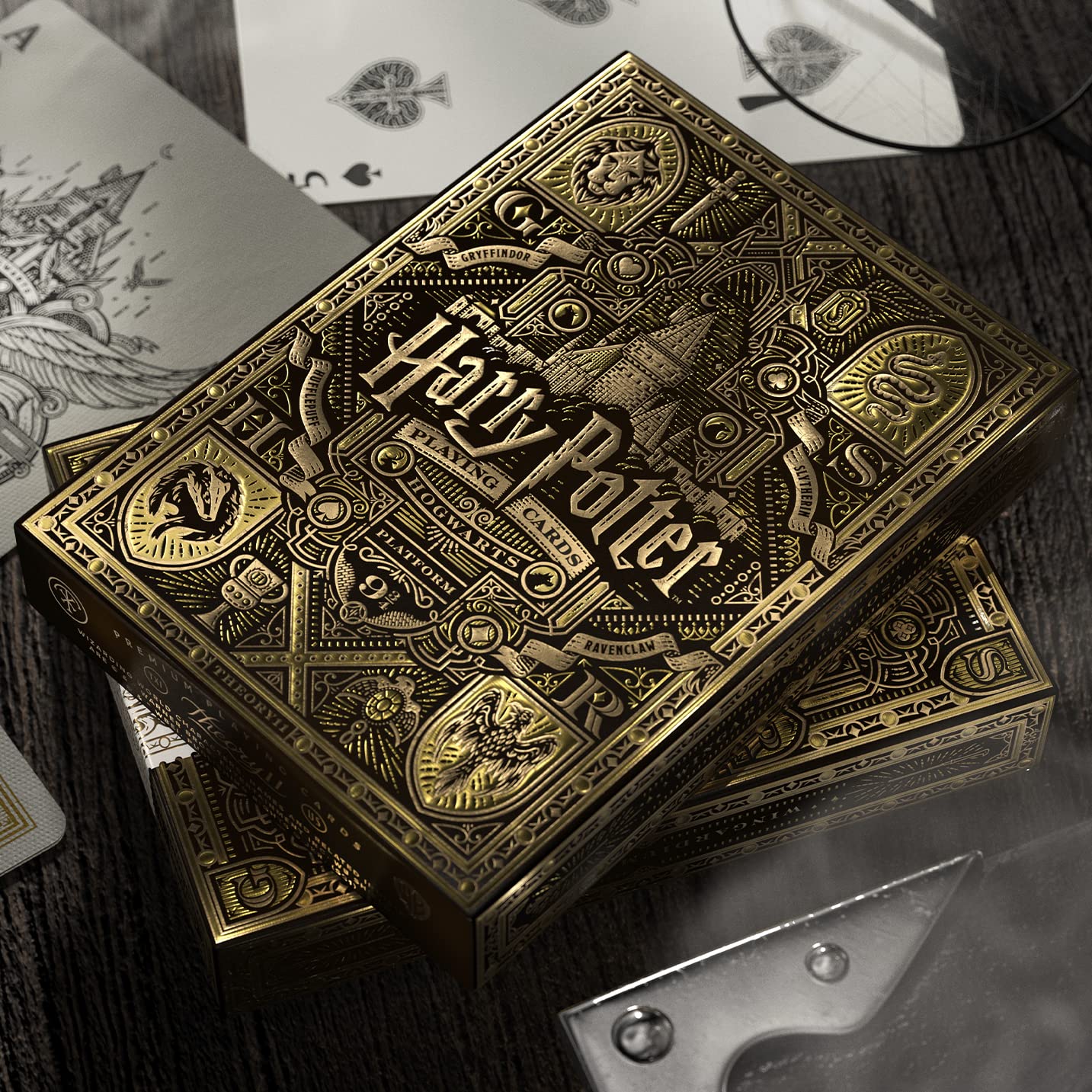 theory11 Harry Potter Hufflepuff Playing Cards (Yellow) – Premium Poker Deck