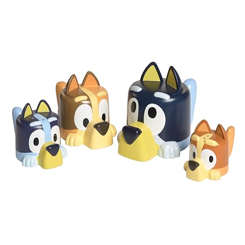 TOMY Toomies Bluey's Family Pourers - 4 Bath Cups with Bluey, Bingo, Chilli, Bandit - Stacking and Pouring Toys for Toddlers 18 Months+