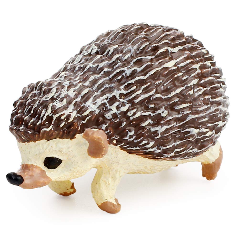 UANDME Hand-Painted Woodland Animal Figurines Set - 5 Forest Creatures for Cake Toppers, Play & Decor
