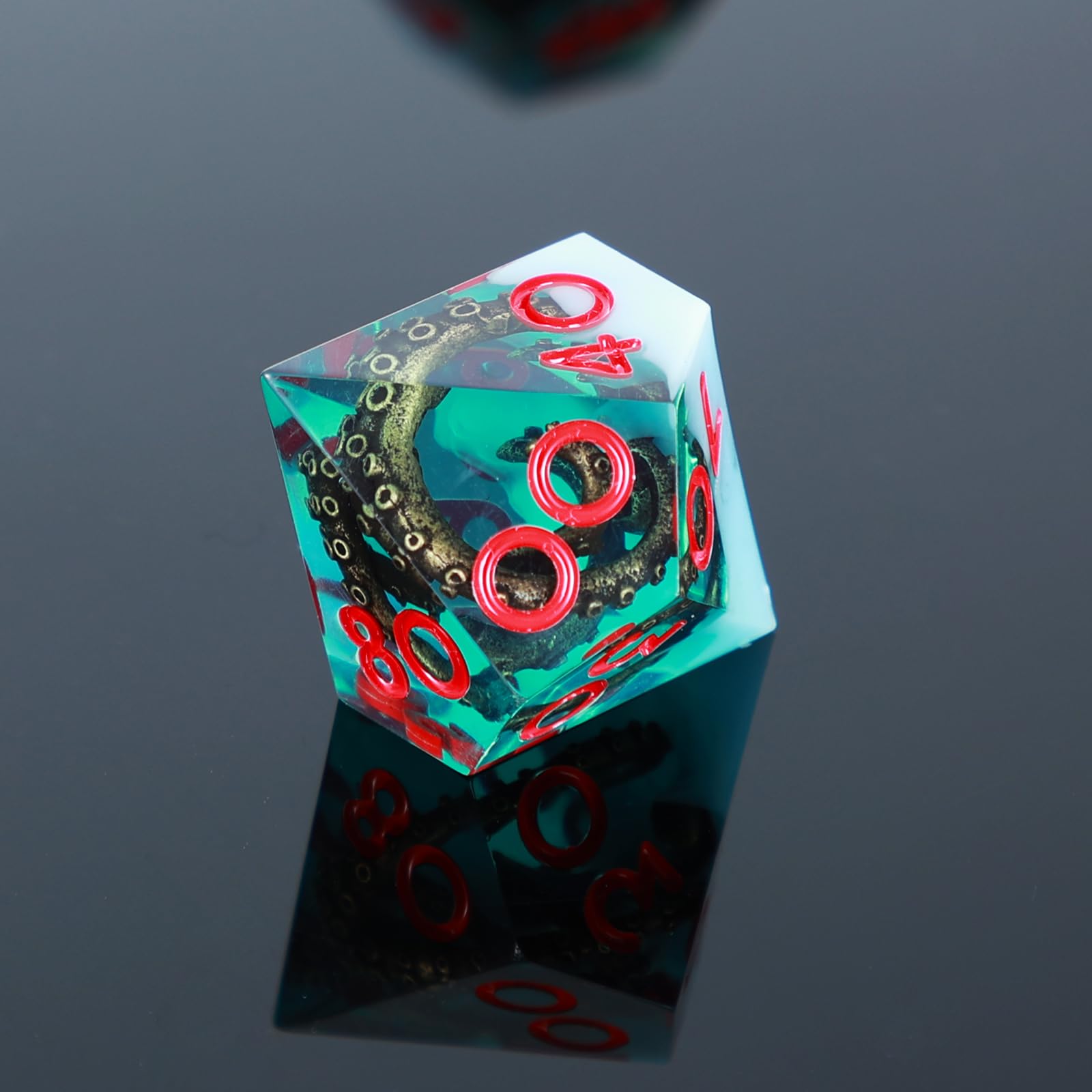 UBEUCK 7-Piece Octopus Tentacle Polyhedral Dice Set – White & Green Resin D&D RPG Dice with Box
