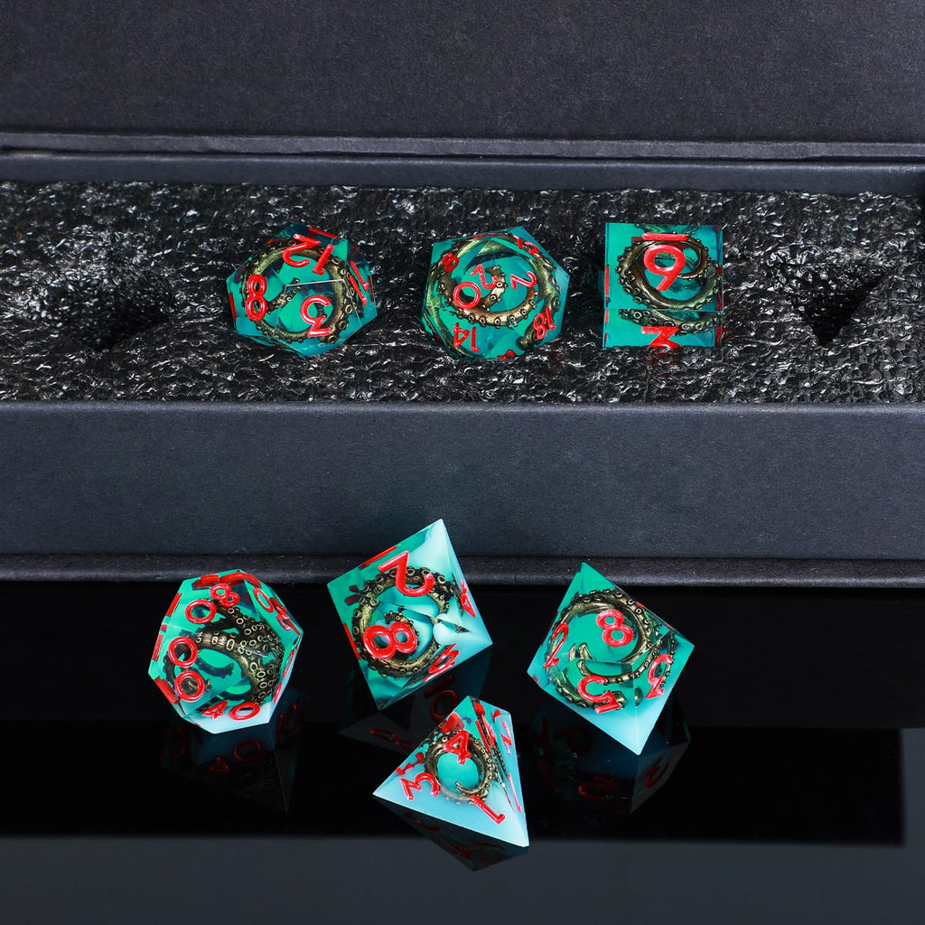 UBEUCK 7-Piece Octopus Tentacle Polyhedral Dice Set – White & Green Resin D&D RPG Dice with Box