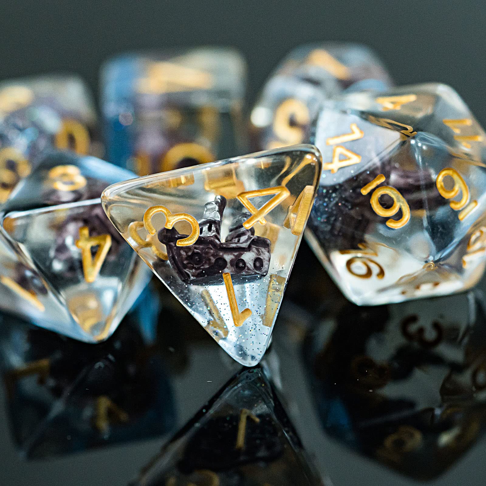 UDIXI 7-Die Polyhedral D&D Dice Set with Vintage Sailboat – Resin RPG Dice with Velvet Bag