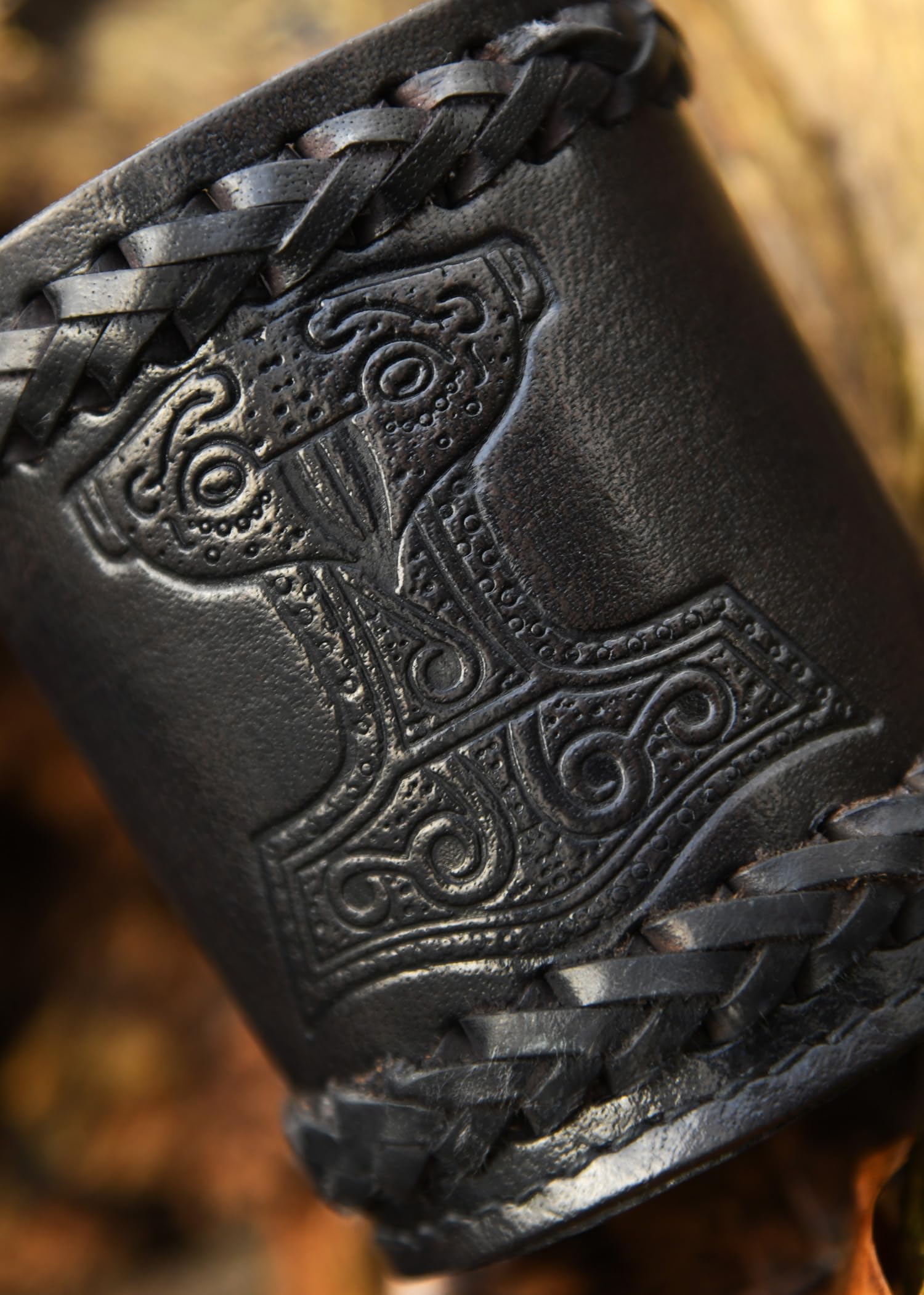 Ulfberth Viking Dice Cup – Genuine Leather with Embossed Thor’s Hammer Motif (Black)