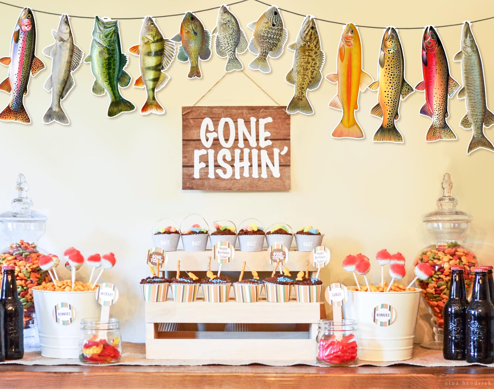Ushinemi Fishing Birthday Banner – 12 Realistic Fish Cards for Party Decor (Bass, Trout, Sunfish)