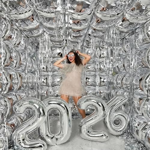 Vibzox Silver Square Foil Balloon Wall Kit – 25 Double-Sided 19-Inch Chrome Balloons for Arch, Tunnel, or Backdrop