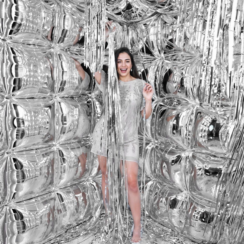 Vibzox Silver Square Foil Balloon Wall Kit – 25 Double-Sided 19-Inch Chrome Balloons for Arch, Tunnel, or Backdrop