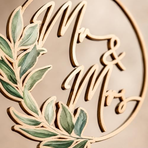 Viwoody Mr & Mrs Wooden Wedding Cake Topper, 5.5x7.9 Inch Rustic Bride and Groom Keepsake