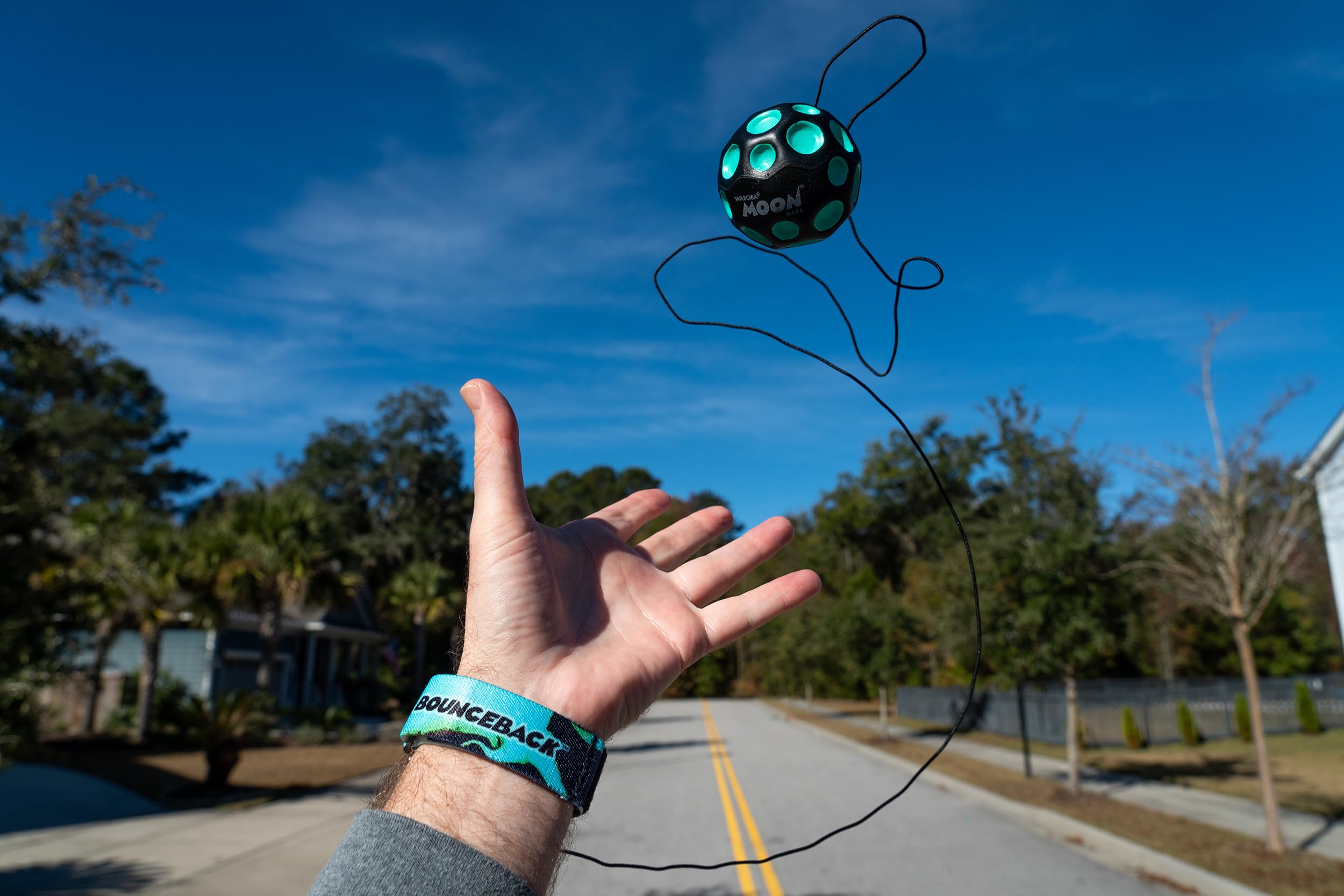 Waboba Bounceback Returning Moon Ball – Hyper Bouncy Ball That Comes Back to You