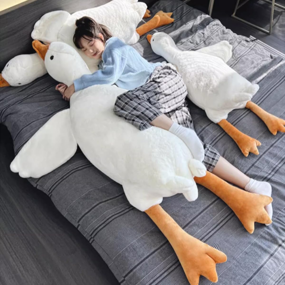 Werdast 19.5-Inch White Goose Plush Pillow – Soft Stuffed Animal Toy