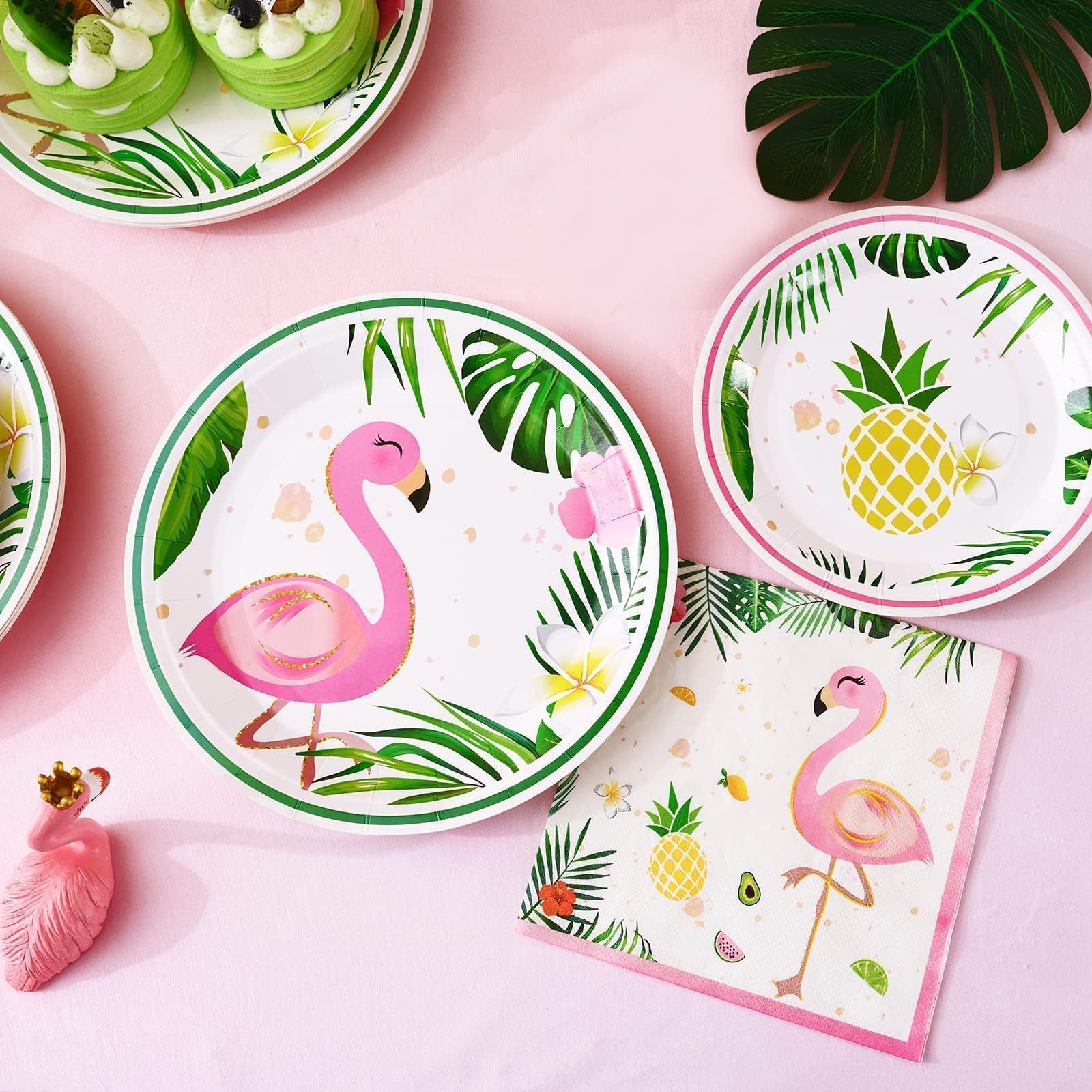 WERNNSAI 48-Piece Flamingo Party Tableware Set - Tropical Dinner Plates, Dessert Plates & Napkins for 16 Guests