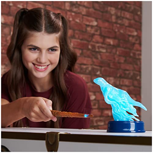 Wizarding World Harry Potter Hermione Granger Patronus Spell Wand with Otter Figure, Lights and Sounds, Kids Toys Ages 6+