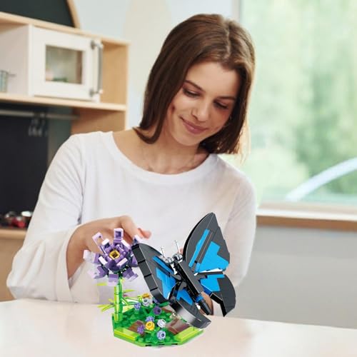 WULOBOOI Blue Morpho Butterfly Building Set – 159-Piece Insect Collection with Flowers for Home Decor