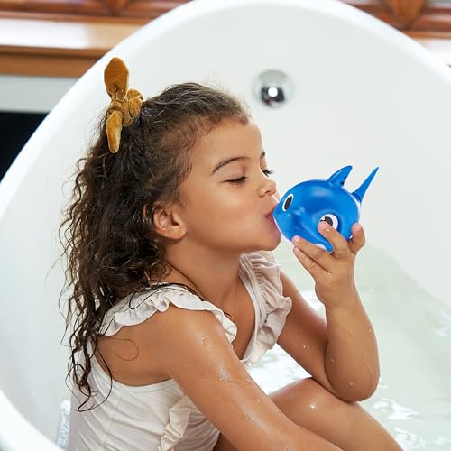 ZURU Robo Alive Junior Daddy Shark Bath Toy – Singing and Swimming with New Silicon Fins (Blue)